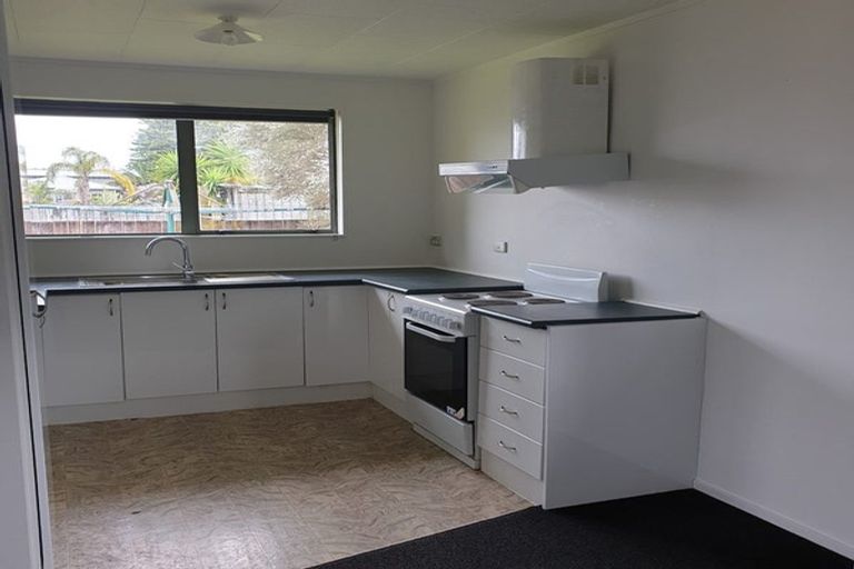 Photo of property in 31b Springs Road, Parakai, 0830
