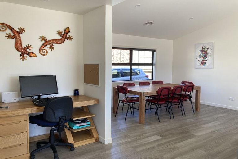 Photo of property in 3 Bargour Street, Wanaka, 9305