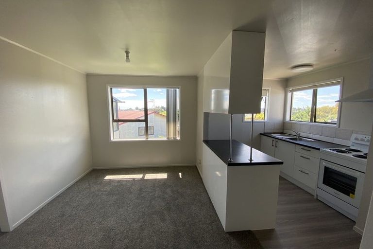 Photo of property in 16 Malte Brun Place, Papatoetoe, Auckland, 2025