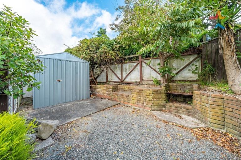 Photo of property in 34 Fenchurch Grove, Stokes Valley, Lower Hutt, 5019