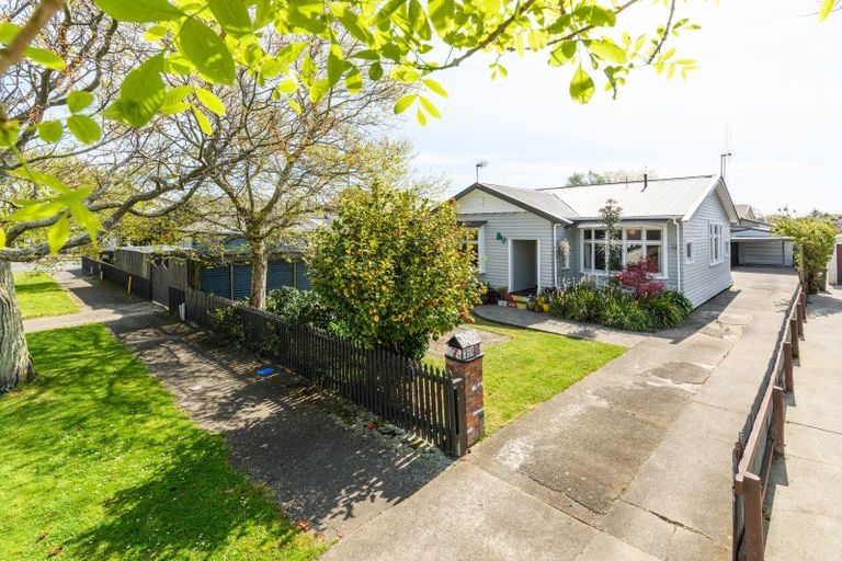 Photo of property in 7 Argyle Avenue, Takaro, Palmerston North, 4410