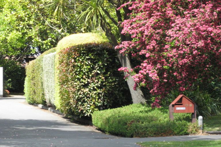 Photo of property in 19b Witbrock Crescent, Burnside, Christchurch, 8053
