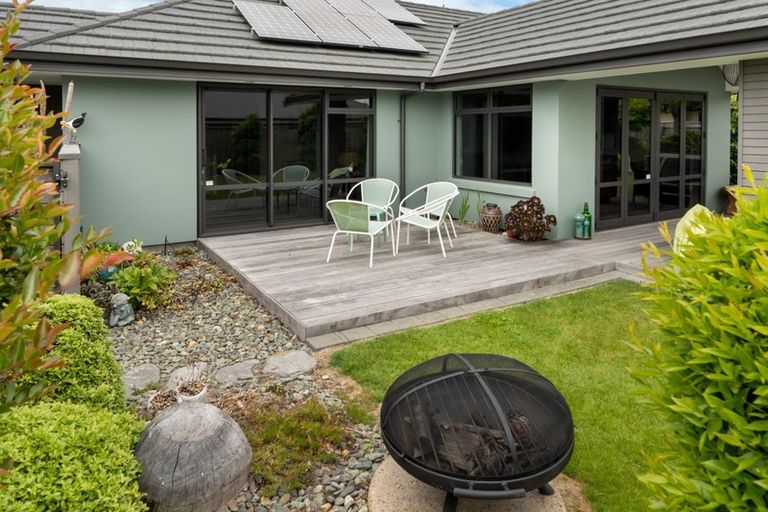 Photo of property in 12 John Sutton Place, Richmond, 7020