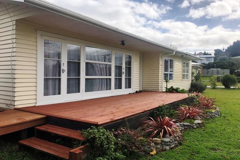 Photo of property in 5 Heather Place, Melville, Hamilton, 3206