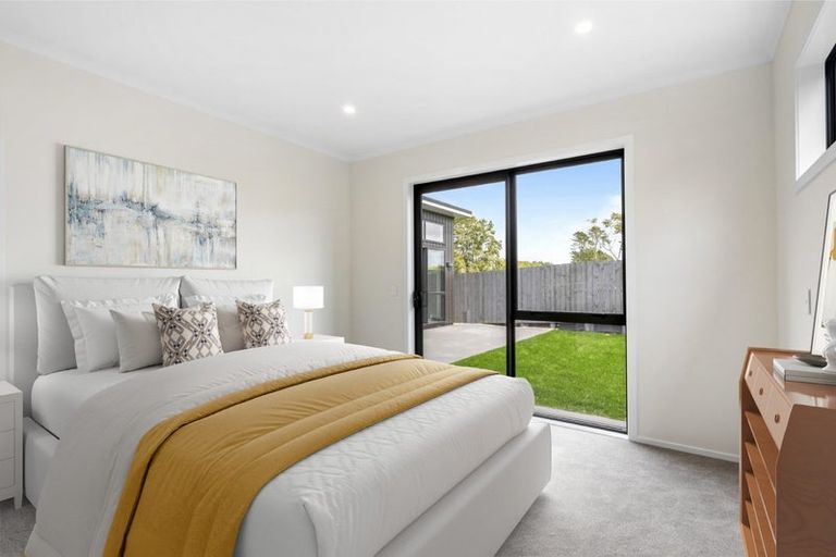 Photo of property in 10 Oyster Drive, Whenuapai, Auckland, 0618