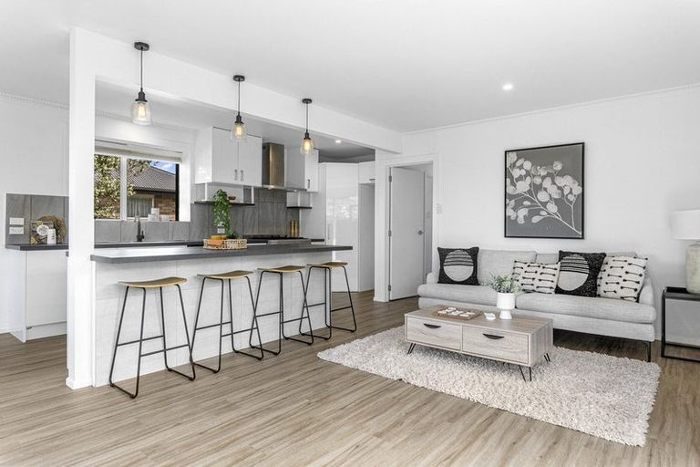 Photo of property in 5 Badger Street, Parklands, Christchurch, 8083