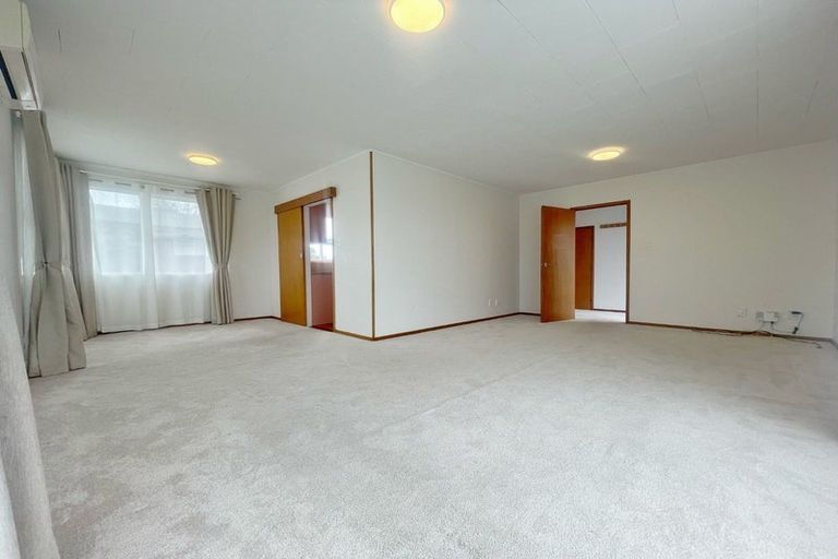 Photo of property in 84 Sycamore Drive, Sunnynook, Auckland, 0620