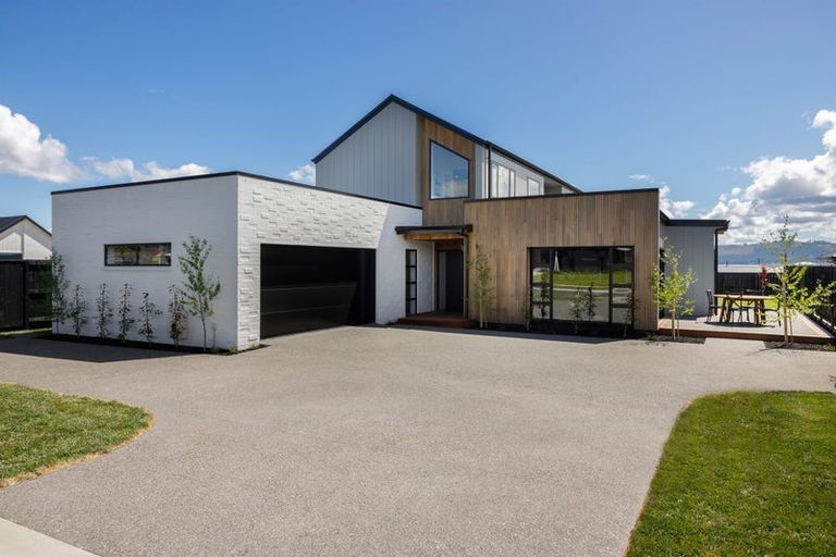 Photo of property in 6 Tuapapa Road, Wharewaka, Taupo, 3330