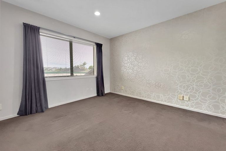 Photo of property in 35a Baird Street, Howick, Auckland, 2014