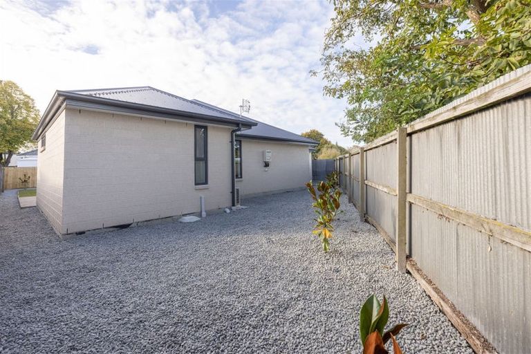 Photo of property in 15a Hooker Avenue, Bryndwr, Christchurch, 8053