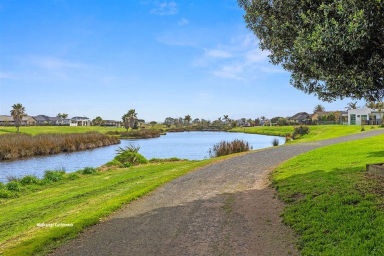 Photo of property in 56 Oriental Parade, Papamoa Beach, Papamoa, 3118