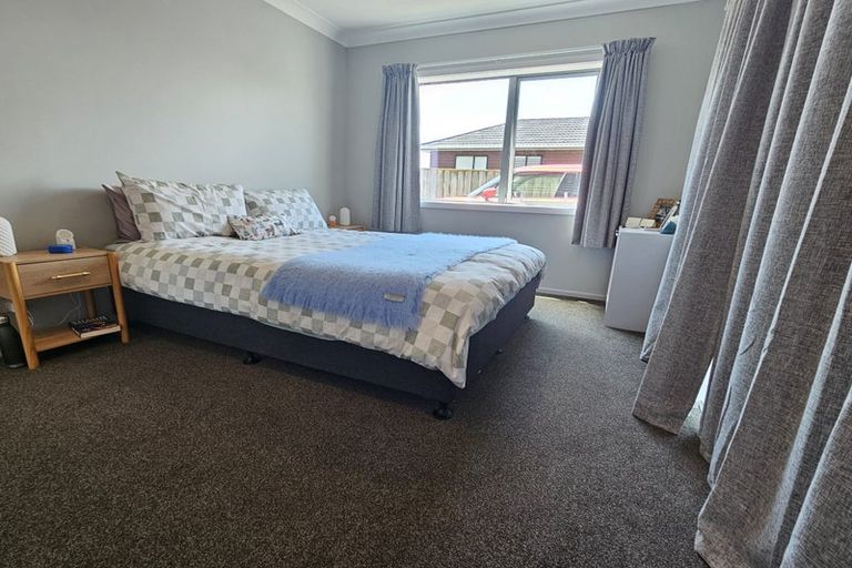 Photo of property in 22a Bowes Crescent, Strathmore Park, Wellington, 6022