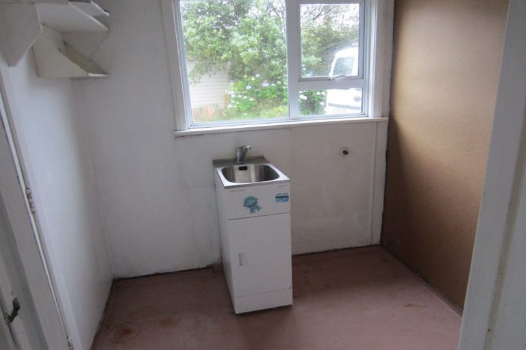 Photo of property in 27 Bell Street, Tawa, Wellington, 5028