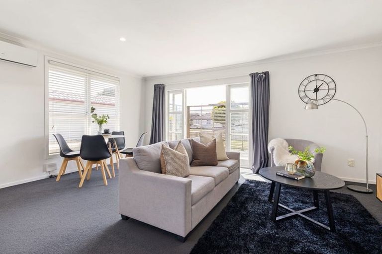 Photo of property in 83 Heath Street, St Andrews, Hamilton, 3200