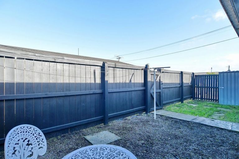 Photo of property in 1/22 Longfellow Street, Sydenham, Christchurch, 8023