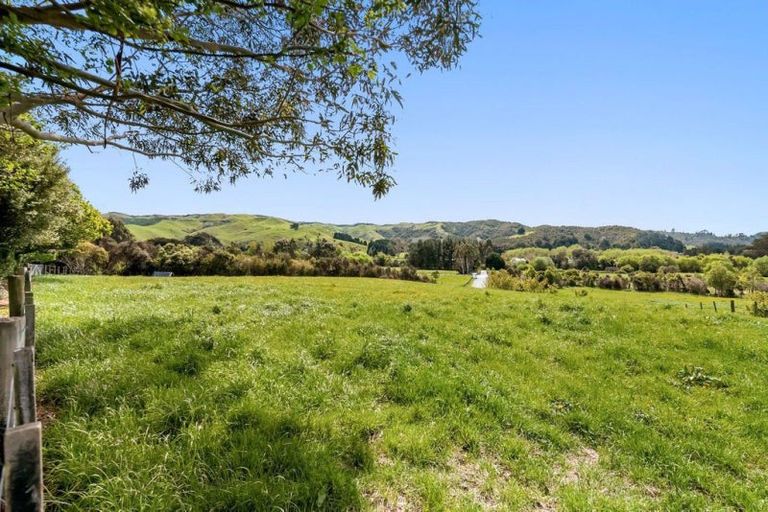 Photo of property in 31c Kakariki Way, Whitemans Valley, Upper Hutt, 5371