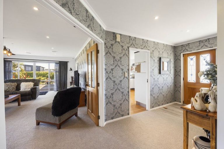 Photo of property in 281 Waihi Road, Hawera, 4673