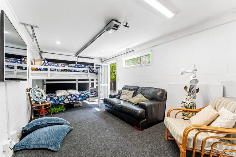 Photo of property in 105 Ladies Mile, Manly, Whangaparaoa, 0930