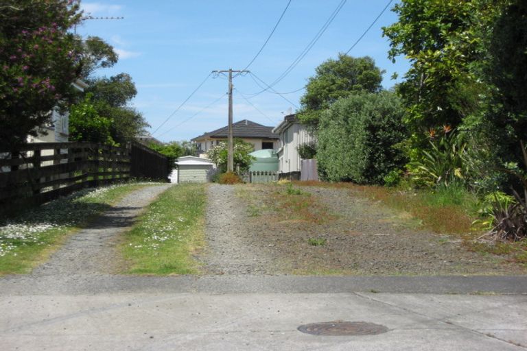 Photo of property in 5 Tapu Road, Huapai, Kumeu, 0810