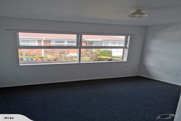 Photo of property in 4/72a Victoria Road, Papatoetoe, Auckland, 2025