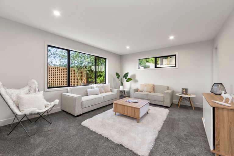 Photo of property in 30 Takahe Drive, Cashmere, Christchurch, 8022