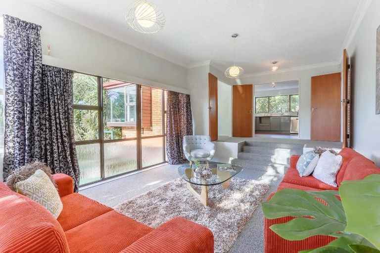 Photo of property in 92 Clyde Road, Ilam, Christchurch, 8041