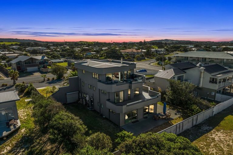 Photo of property in 81 Bream Bay Drive, Ruakaka, 0116