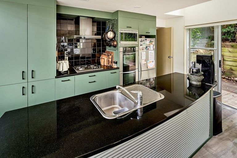 Photo of property in 67 Waikowhai Street, Ngaio, Wellington, 6035