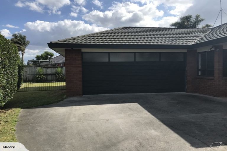 Photo of property in 26 Mangakoea Place, St Andrews, Hamilton, 3200