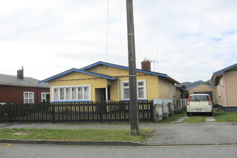 Photo of property in 5 Rigg Street, Blaketown, Greymouth, 7805