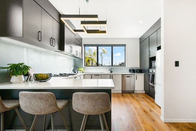 Photo of property in 6 Cicada Road, Hobsonville, Auckland, 0616