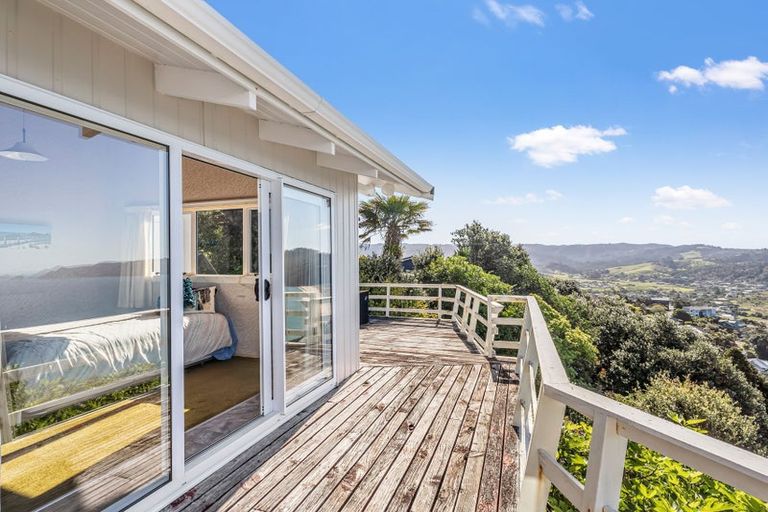 Photo of property in 14 David Mason Avenue, Tairua, 3508