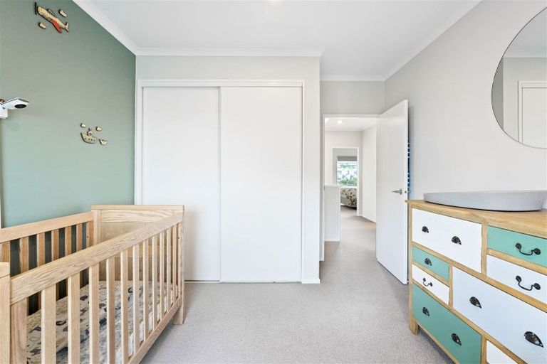 Photo of property in 31 Koura Drive, Red Beach, 0932