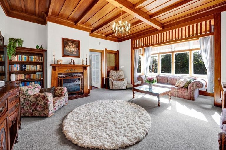 Photo of property in 16 Fairfield Road, Hawera, 4610