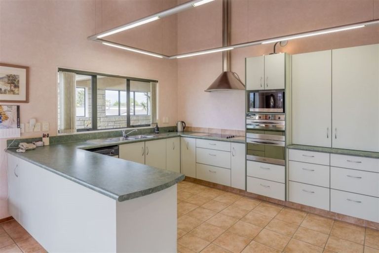 Photo of property in 11 Claremont Rise, Levin, 5510