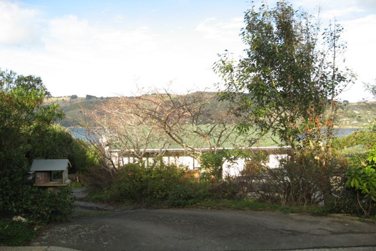 Photo of property in 52 Kauri Street, Ravensbourne, Dunedin, 9022