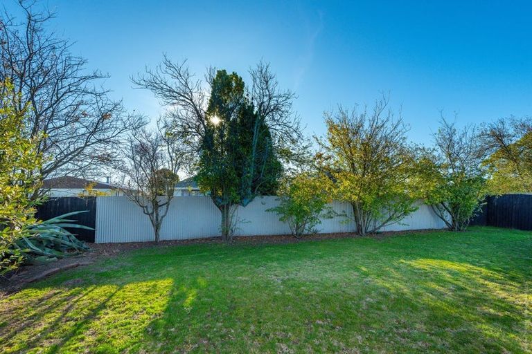 Photo of property in 87 Carisbrooke Street, Aranui, Christchurch, 8061