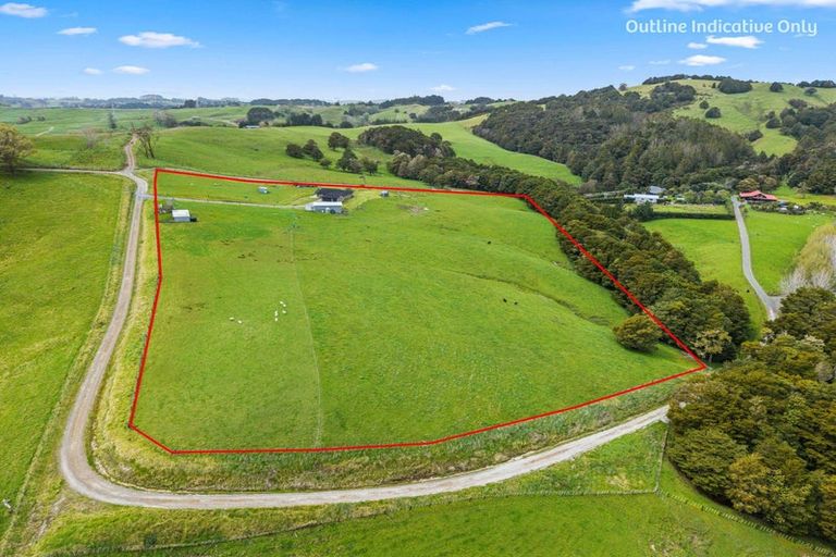 Photo of property in 27 Kaitara Lane, Kaiwaka, 0573