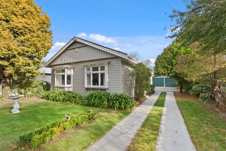 Photo of property in 11 Thames Street, Mairehau, Christchurch, 8013