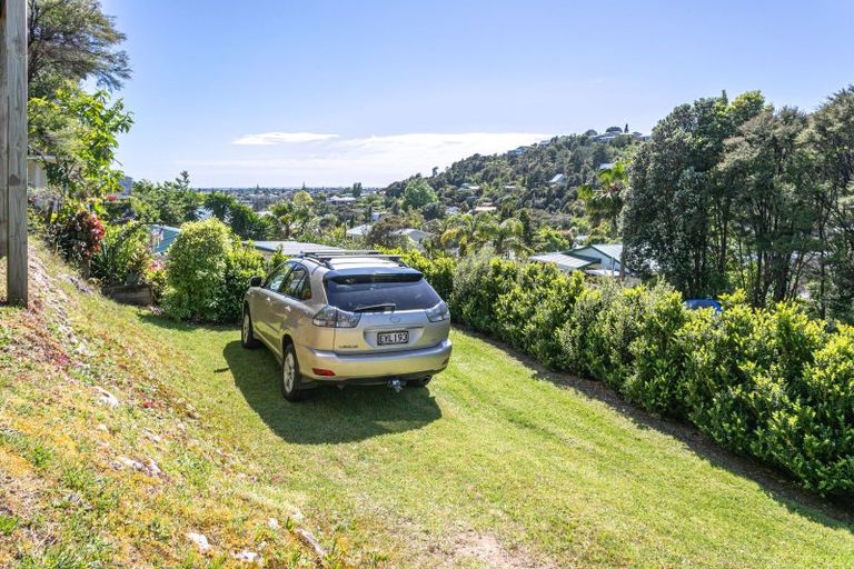 Photo of property in 33 Windsor Drive, Tairua, 3508