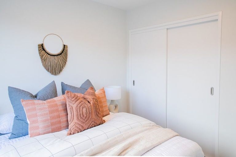 Photo of property in 6/245 Hobsonville Point Road, Hobsonville, Auckland, 0616