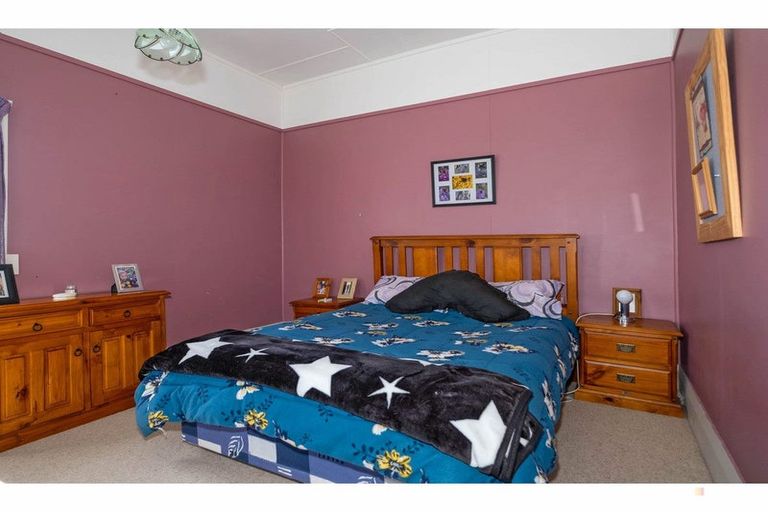 Photo of property in 5 Painstown Road, Waimate, 7978