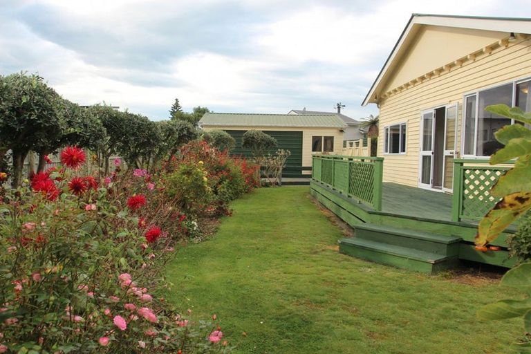 Photo of property in 143 Torquay Street, Kaikoura, 7300