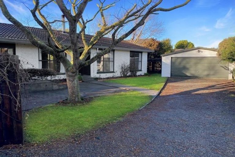 Photo of property in 11 Holcroft Court, Rangiora, 7400