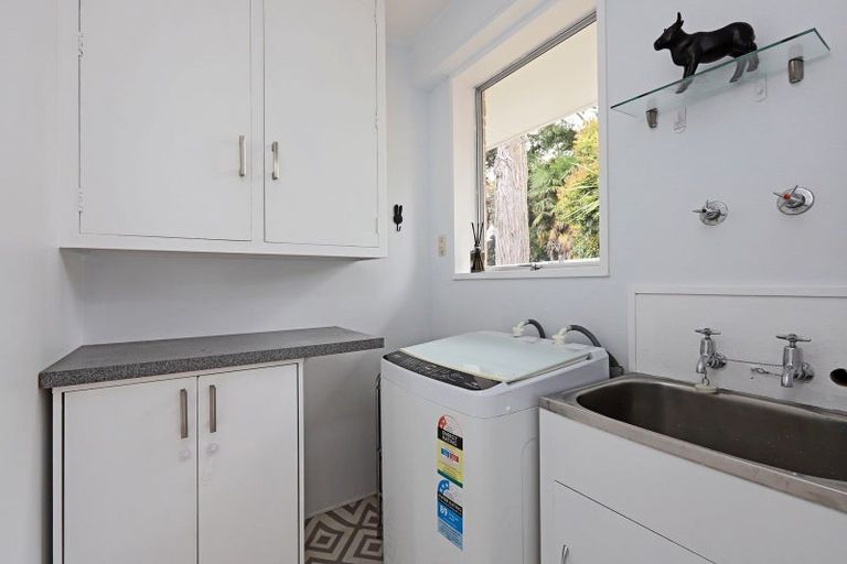 Photo of property in 220a Wolseley Street, Mayfair, Hastings, 4122