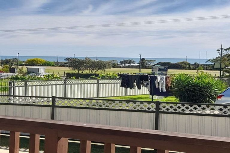 Photo of property in 17 Division Street, Matata, Whakatane, 3194