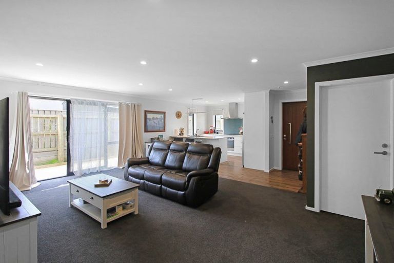 Photo of property in 7a Blennerville Close, Marton, 4710