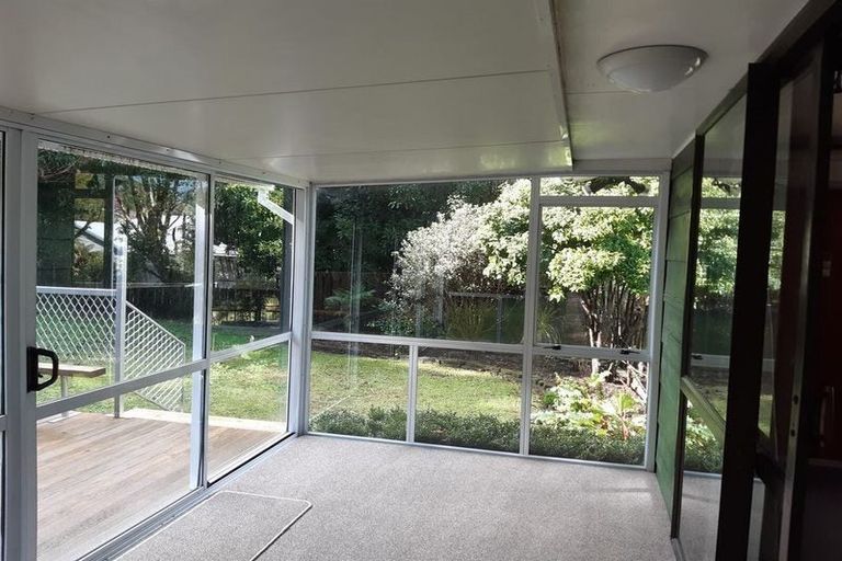 Photo of property in 17d Thames Street, Welbourn, New Plymouth, 4310