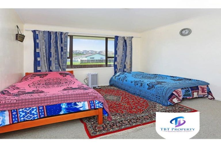 Photo of property in 43 Dominion Road, Papakura, 2110