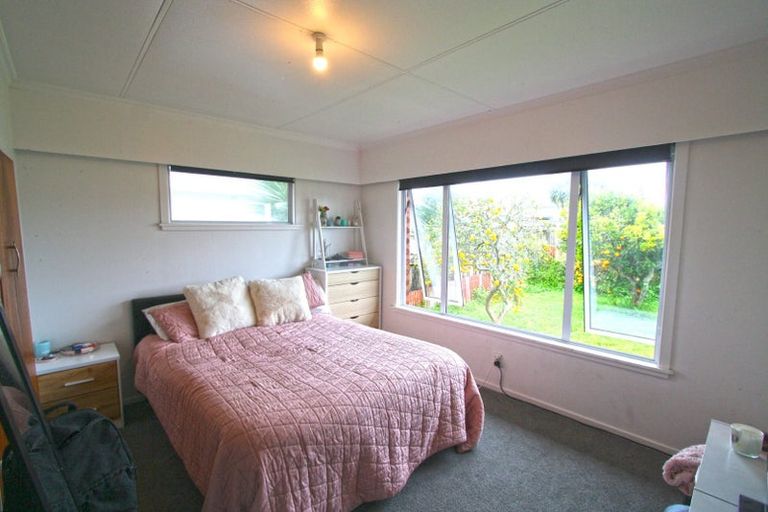 Photo of property in 93 Centennial Avenue, Waitara, 4320